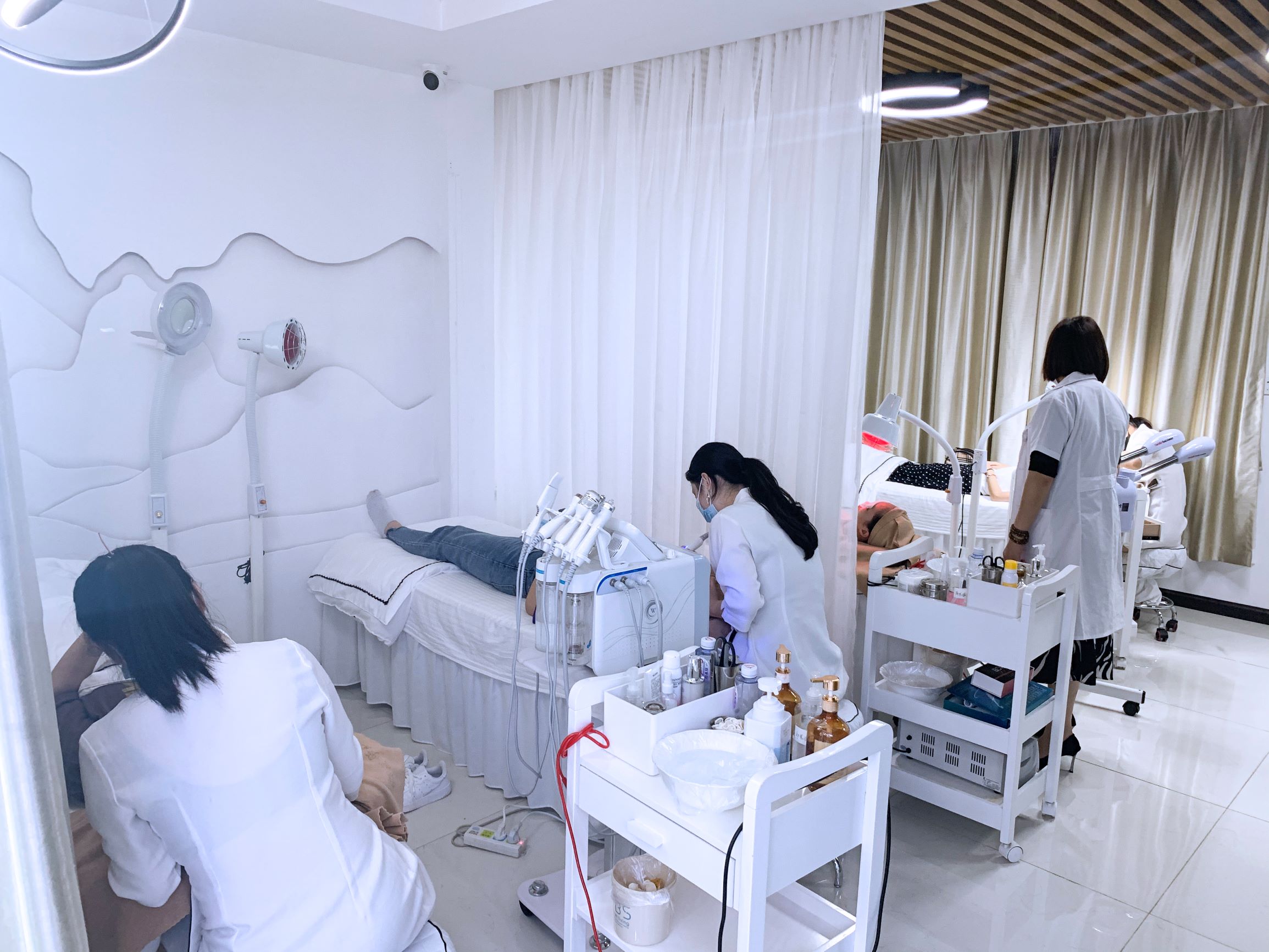 業(yè)績(jī)好的美容院，店長(zhǎng)都是這么做的！-人才定制-678美業(yè)人才網(wǎng)
